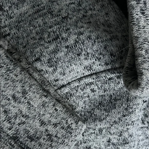 Eddie Bauer Men's Gray Heathered Pullover - Picture 5 of 7